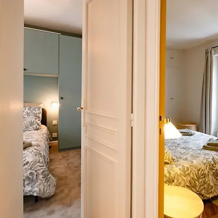 Luxury Flat Louvres 6 Guests Apartment
